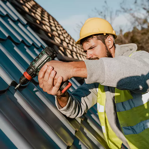 Why Fallbrook Homeowners Choose Fallbrook Roofing Repair for Steel Roof Repair Service?